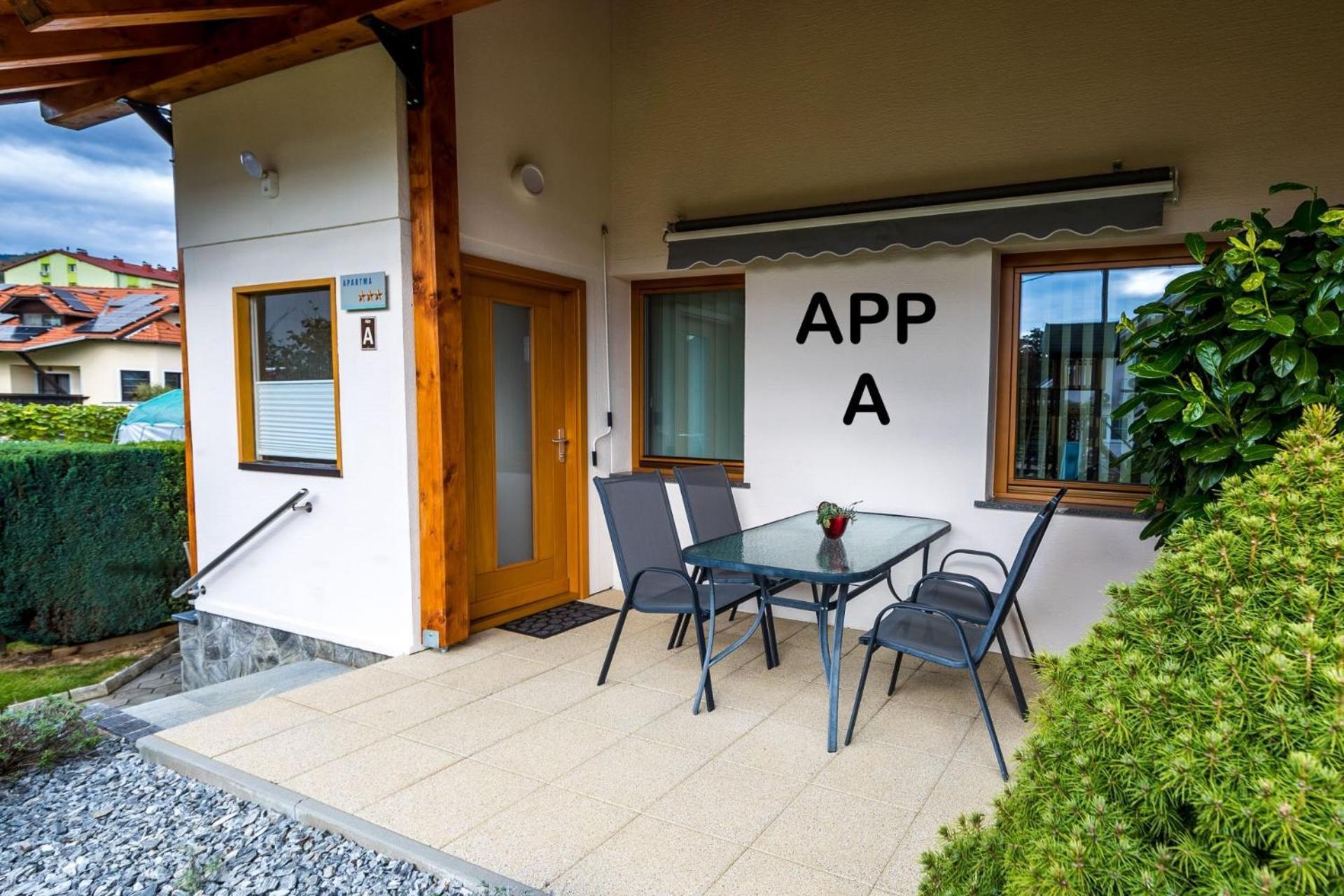 Zimzeleni Apartments Зрече Экстерьер фото
